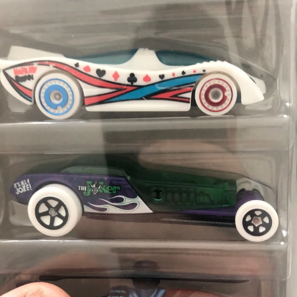 Batman Themed Toy Car Set - Multicolor 5 Pack